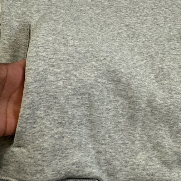 Nike Unisex UCLA College Sweatshirt Long Sleeve Crewneck Club Sweater - Picture 5 of 13